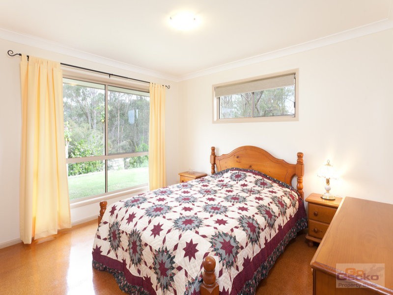 11 Annie Hedge Court, Closeburn QLD 4520