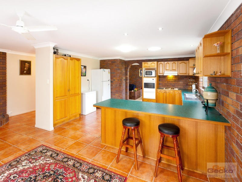23 Upper Camp Mountain Road, Camp Mountain QLD 4520