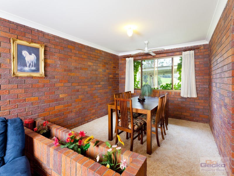 23 Upper Camp Mountain Road, Camp Mountain QLD 4520