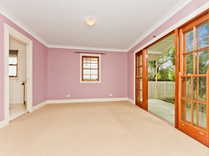 112 McConaghy Street, Mitchelton QLD 4053