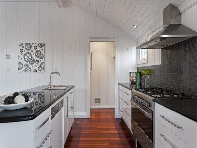 9 Malcolm Street, Enoggera QLD 4051