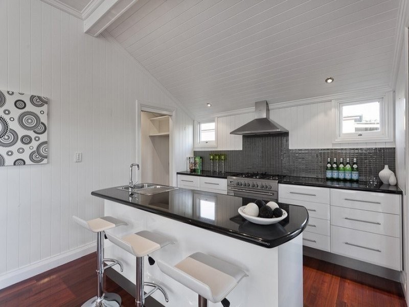 9 Malcolm Street, Enoggera QLD 4051