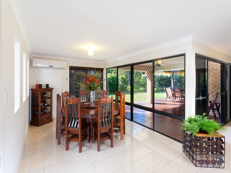 5 Reiners Road, Samford Valley QLD 4520