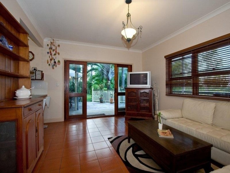 4 Springfield Court, Wights Mountain QLD 4520