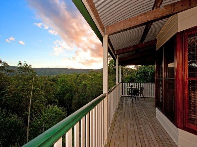 4 Springfield Court, Wights Mountain QLD 4520
