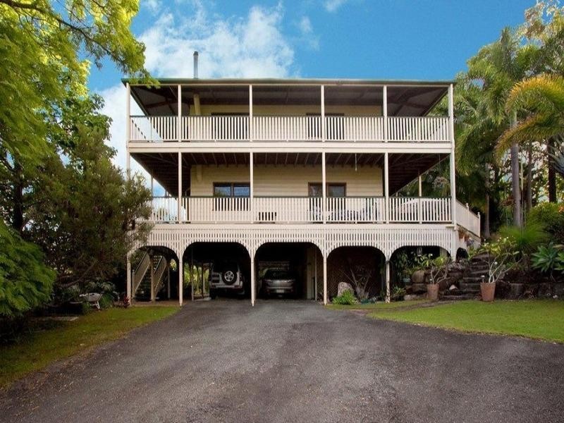 4 Springfield Court, Wights Mountain QLD 4520