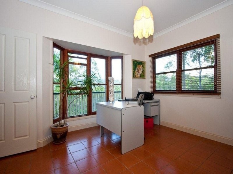4 Springfield Court, Wights Mountain QLD 4520