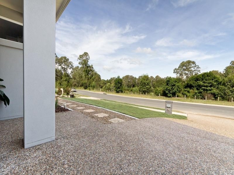 24 Woolshed Street, Ferny Hills QLD 4055