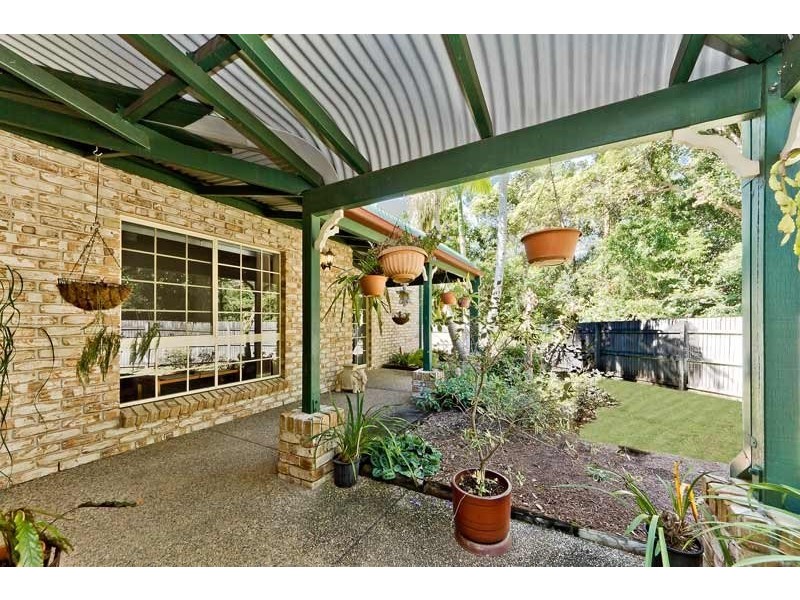 13 Lynwood Court, Ferny Hills QLD 4055