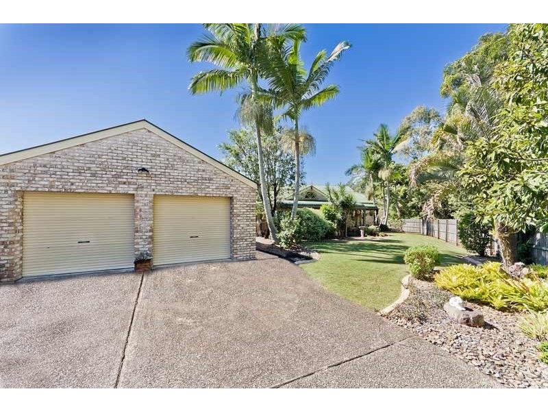 13 Lynwood Court, Ferny Hills QLD 4055