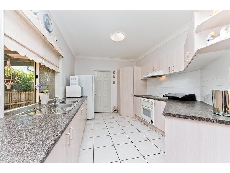 13 Lynwood Court, Ferny Hills QLD 4055