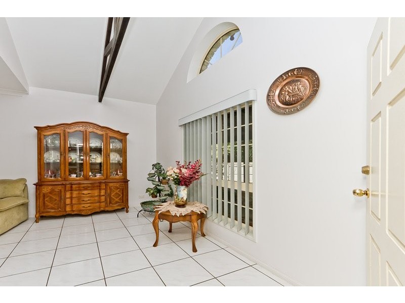 13 Lynwood Court, Ferny Hills QLD 4055