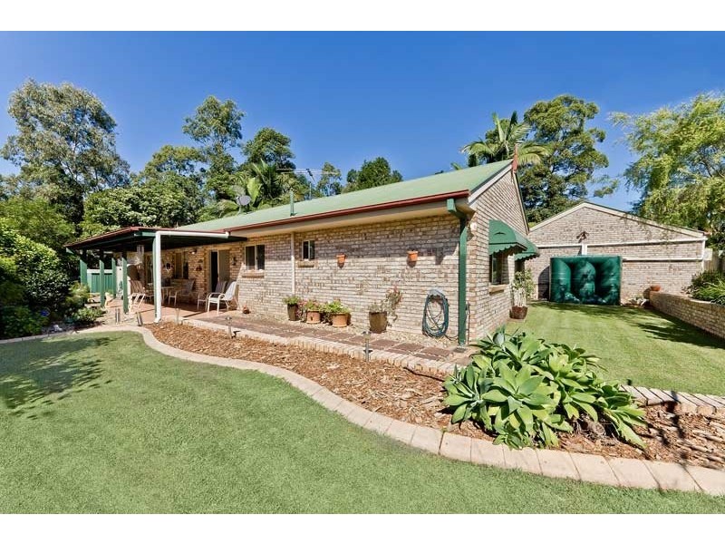 13 Lynwood Court, Ferny Hills QLD 4055