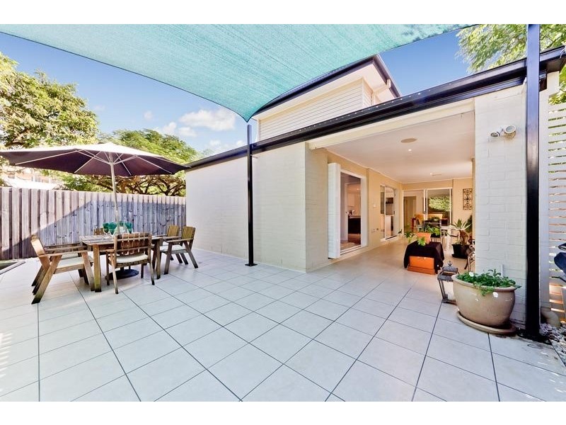 22 Victoria Street, Ashgrove QLD 4060