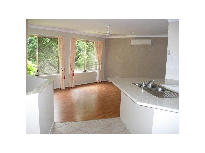 48 Strathmere Place, Upper Kedron QLD 4055