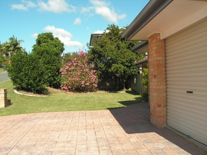 48 Strathmere Place, Upper Kedron QLD 4055