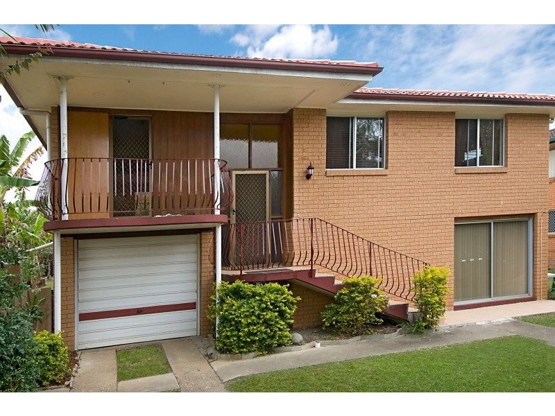 12 Castlecor Street, Ferny Grove QLD 4055
