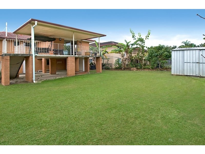 12 Castlecor Street, Ferny Grove QLD 4055