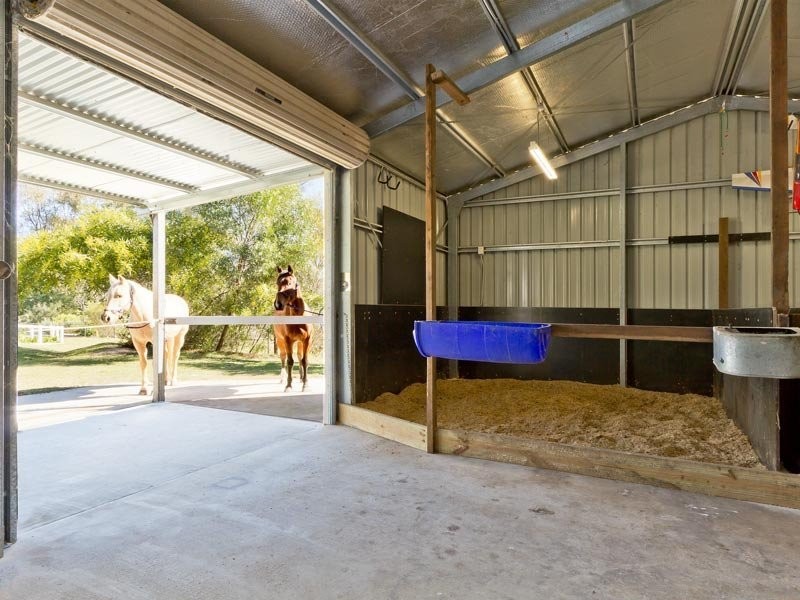 12 Davison Road, Camp Mountain QLD 4520
