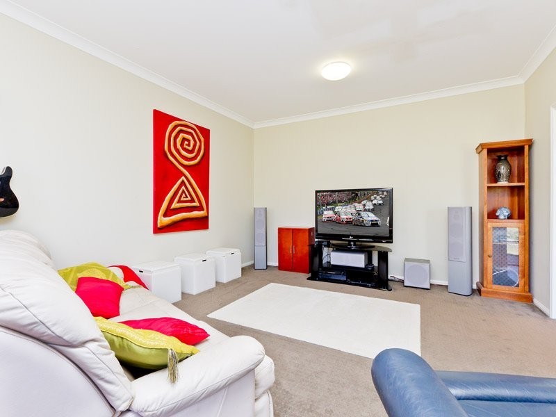 12 Davison Road, Camp Mountain QLD 4520