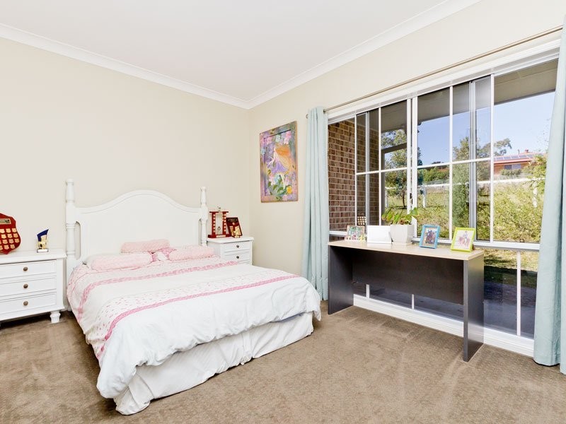 12 Davison Road, Camp Mountain QLD 4520