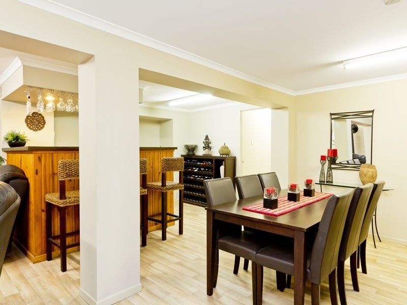 9 Wanawong Court, Ferny Hills QLD 4055