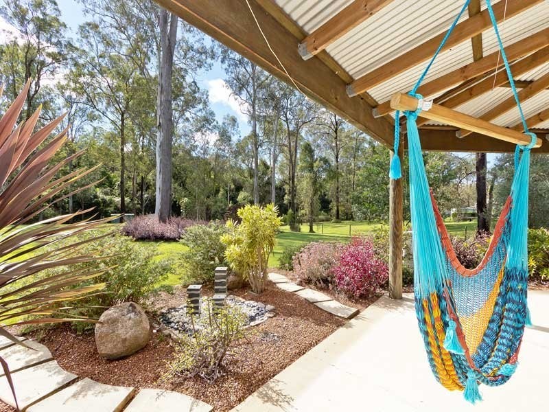 28 Greenwood Crescent, Samford Valley QLD 4520