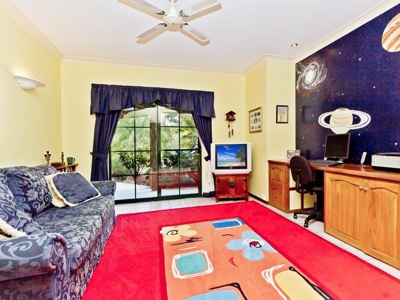 28 Greenwood Crescent, Samford Valley QLD 4520