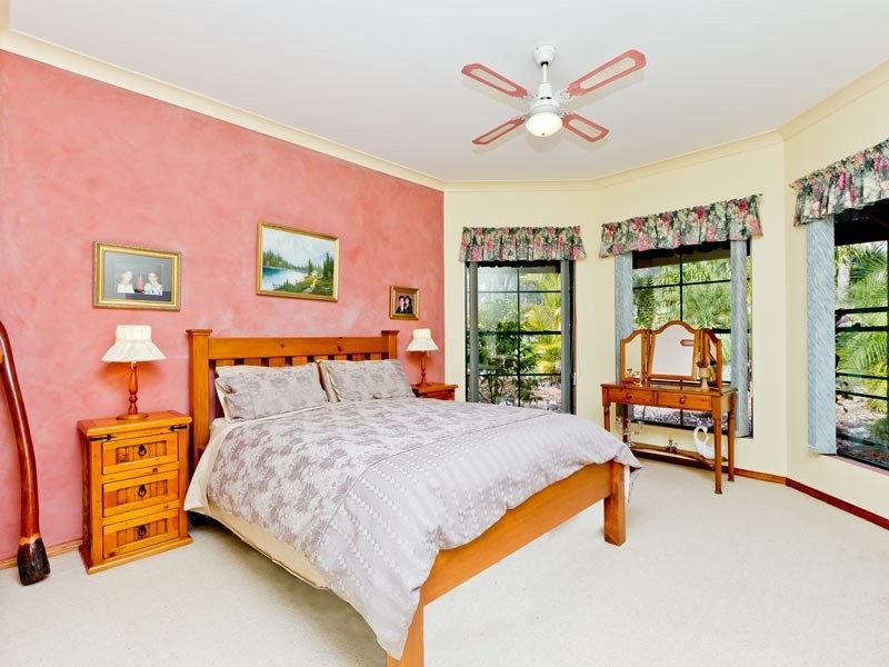 28 Greenwood Crescent, Samford Valley QLD 4520