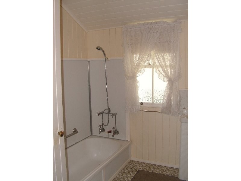 272 Samford Road, Enoggera QLD 4051