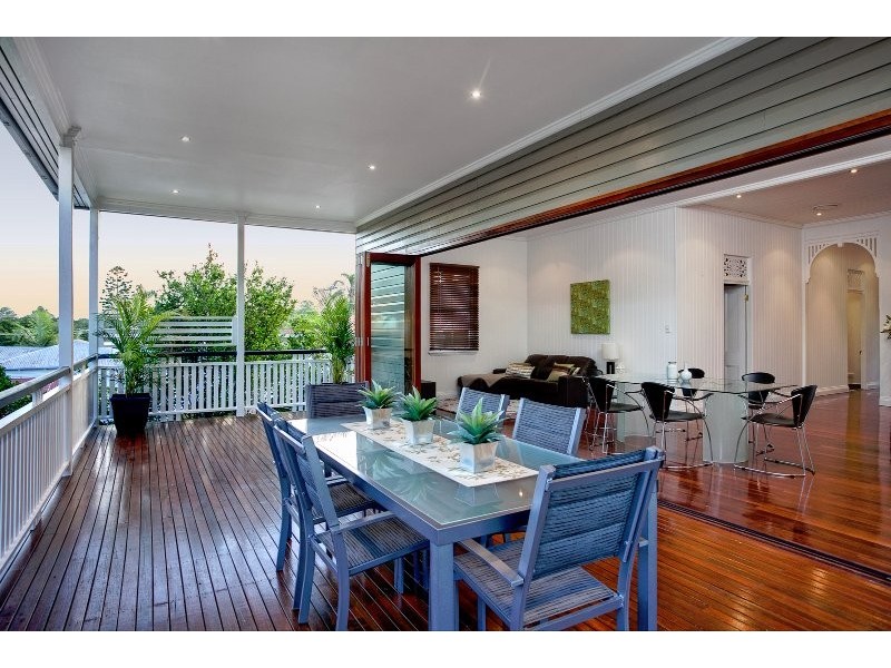 9 Malcolm Street, Enoggera QLD 4051