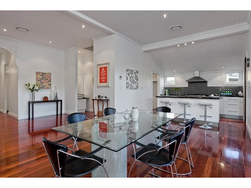 9 Malcolm Street, Enoggera QLD 4051