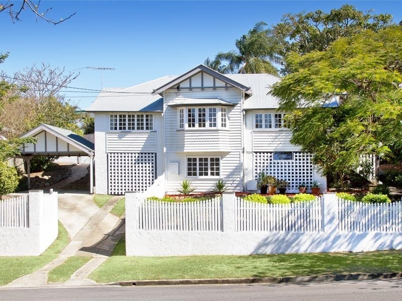 15 Theale Terrace, Ashgrove QLD 4060