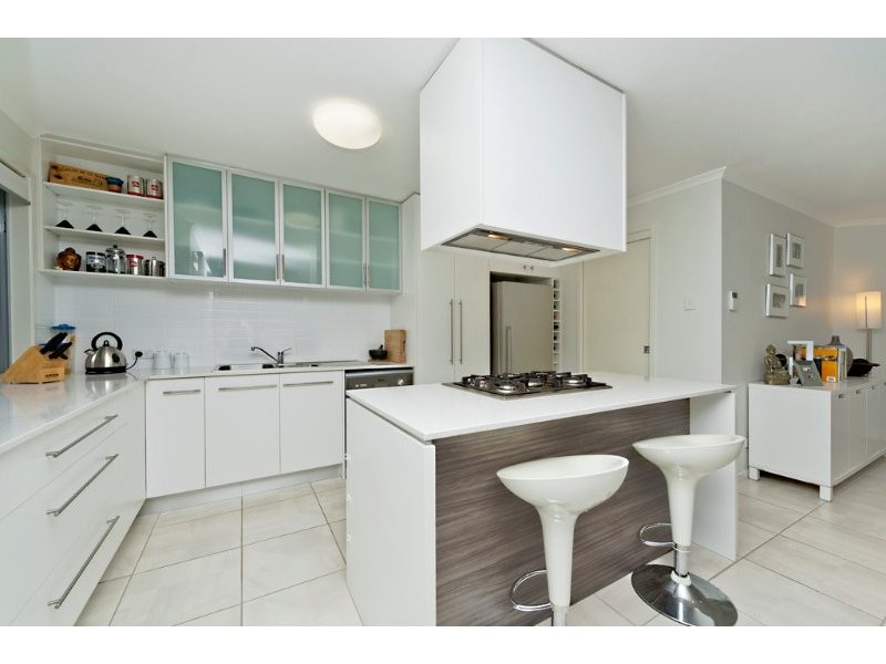 8/68 Davies Road, Ashgrove QLD 4060