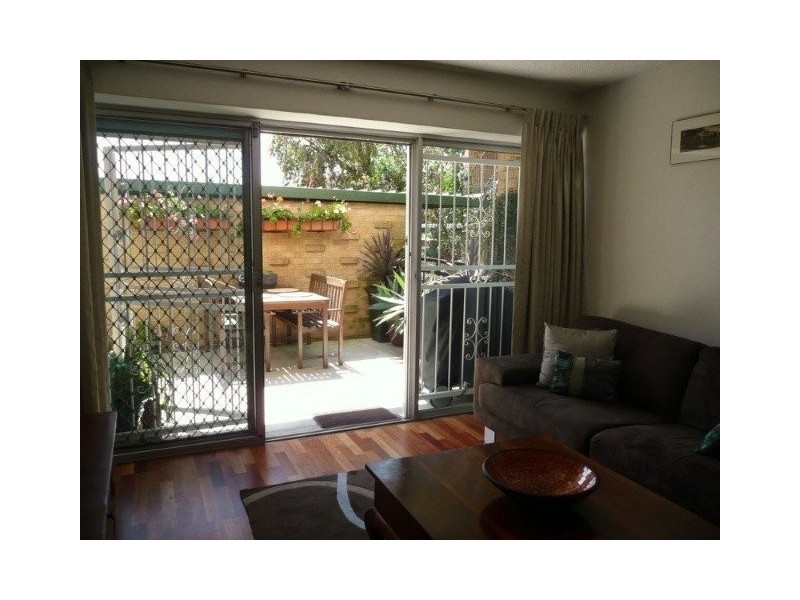 10/108 Musgrave Road, Red Hill QLD 4059