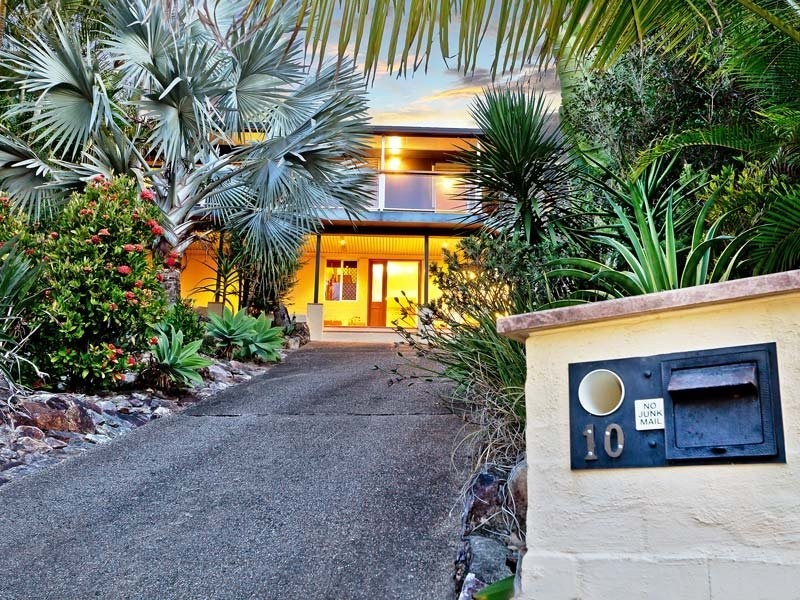 10 Tarnee Street, Ferny Hills QLD 4055