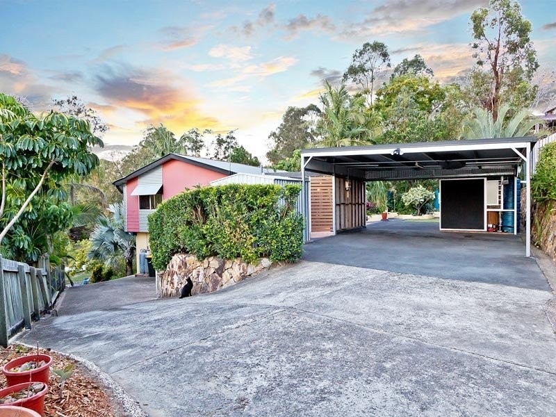 10 Tarnee Street, Ferny Hills QLD 4055