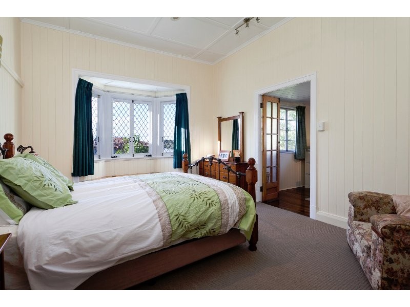 8 Gizeh Street, Enoggera QLD 4051