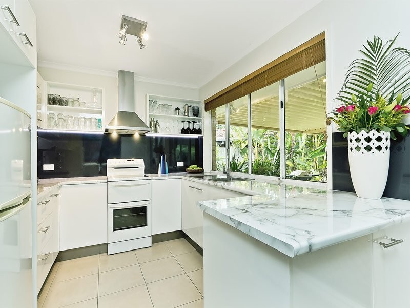 38 Yathong Court, Arana Hills QLD 4054