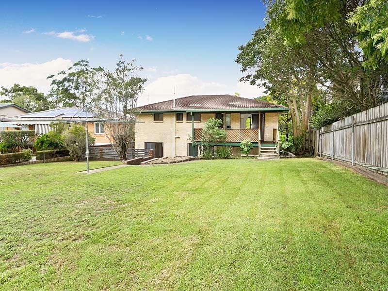 40 Joalah Crescent, Ferny Hills QLD 4055