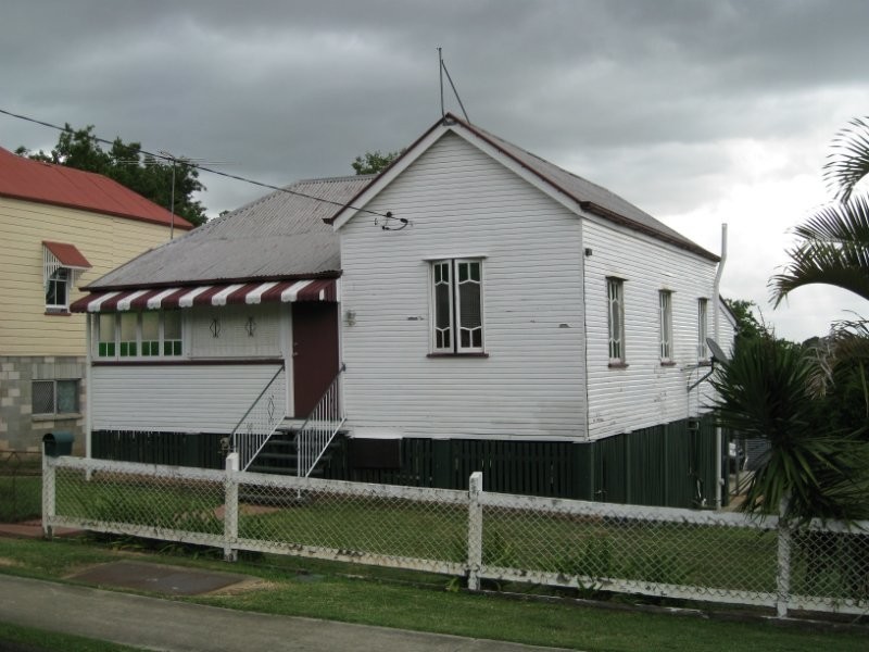 94 Downs Street, North Ipswich QLD 4305
