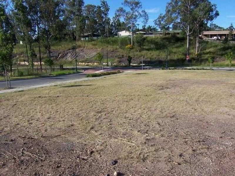 51 Eric Drive, Blackstone QLD 4304