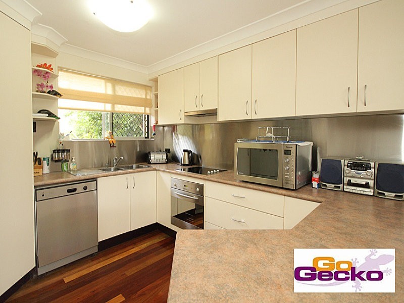 4 Adina Street, Raceview QLD 4305