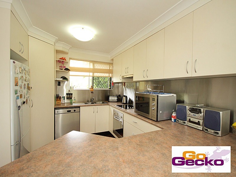 4 Adina Street, Raceview QLD 4305