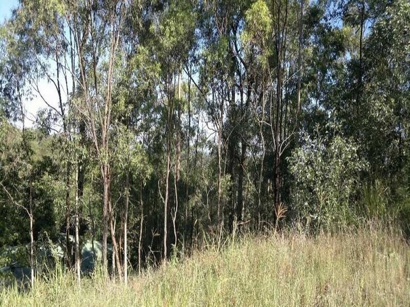 2 Quahlee Grove, Karana Downs QLD 4306