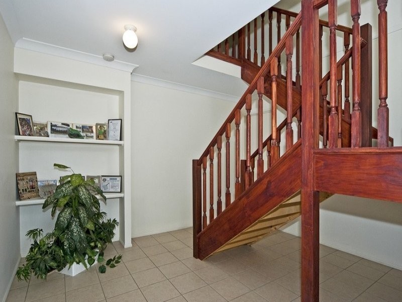 18 Yuraga Place, Deebing Heights QLD 4306