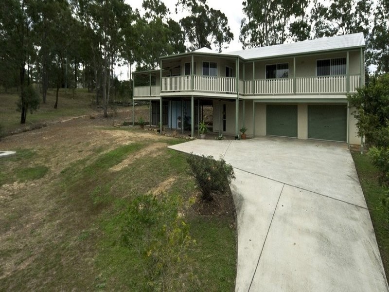 18 Yuraga Place, Deebing Heights QLD 4306