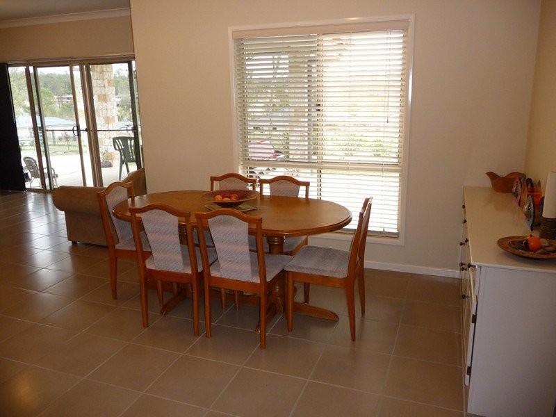 6 Thompson Court, Kensington Grove QLD 4341