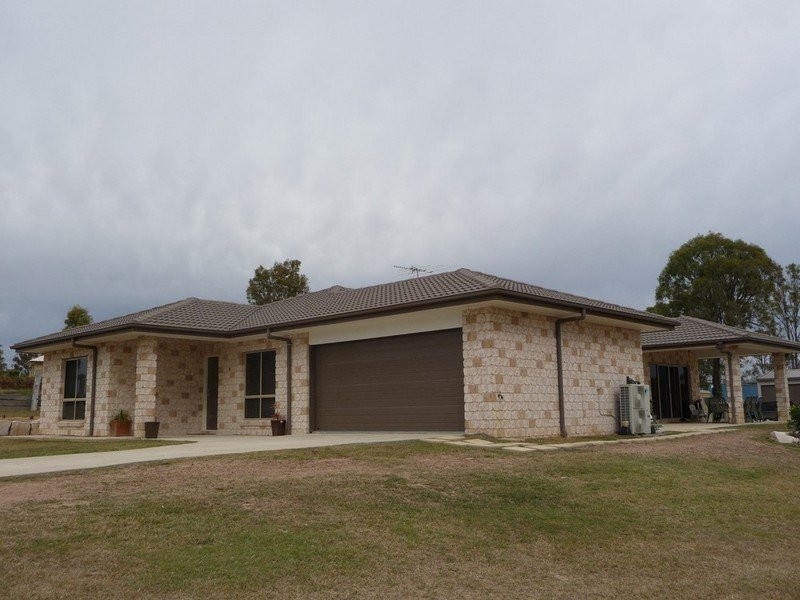 6 Thompson Court, Kensington Grove QLD 4341
