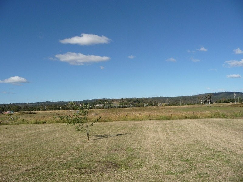 5 Jacaranda Drive, Laidley QLD 4341